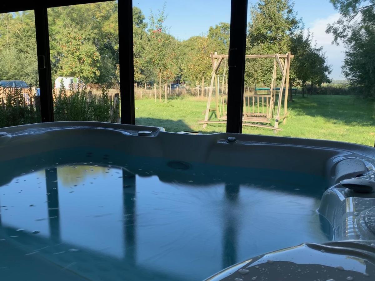De Porrel Polsbroek Unit Met Prive Jacuzzi, Spa En Sauna Eksteriør billede